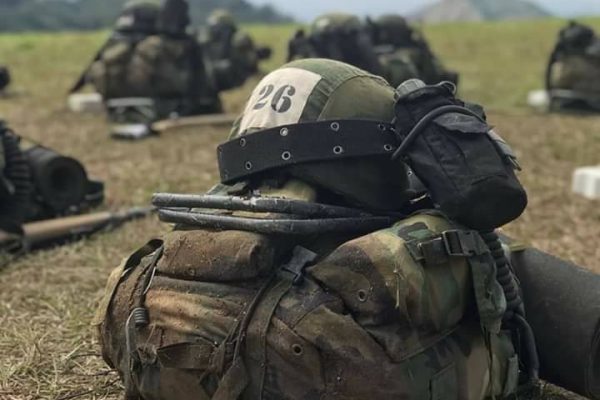 COMO BIZURAR SUA MOCHILA: Aprenda a montar a mochila ideal para seu curso.